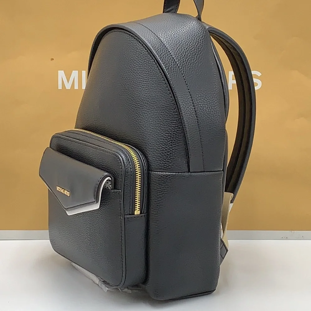 MICHAEL KORS BLACK COLOR Maisie Medium Pebbled Leather 2-in-1 Backpack